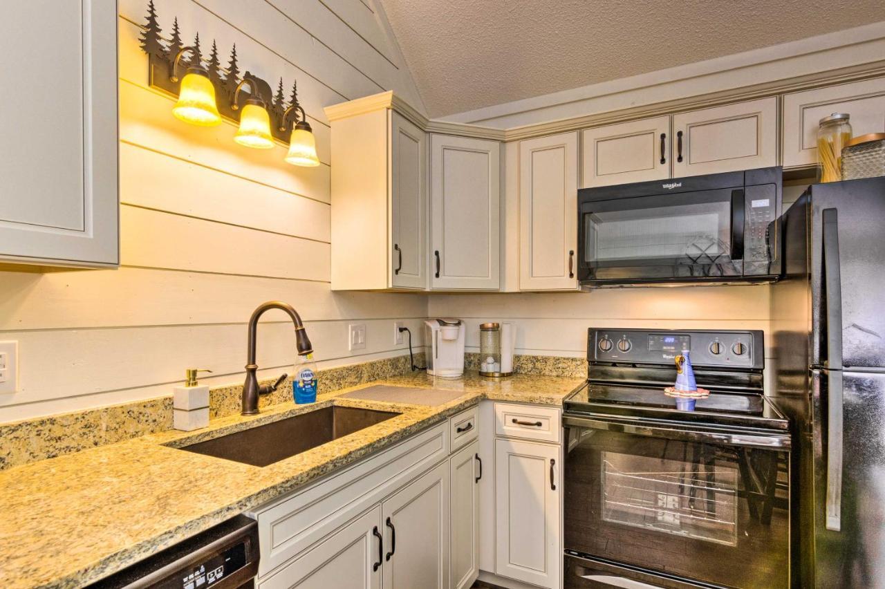 Elegant Sapphire Valley Studio With Resort Amenities Exterior foto